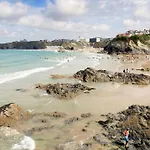 28 Rocklands In Newquay